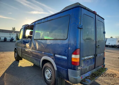 2006 Dodge Sprinter 2500 из США, поврежденный, VIN WD8PD644665906155